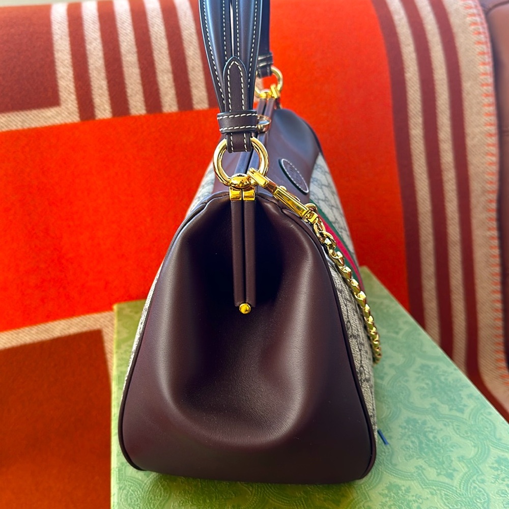 NEW GUCCI GG SHOULDER BAG W/ CHAIN NIIB - Picture 9 of 15